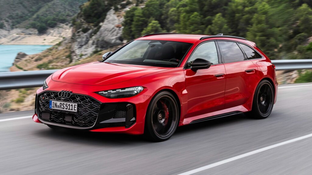 2027 Audi RS5 PHEV